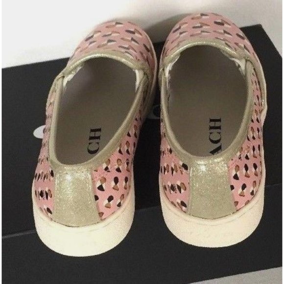 New Coach Style C117 FG2113 Slip on Heart Print Women's Shoes Size 5.5 B Blush - Picture 6 of 6